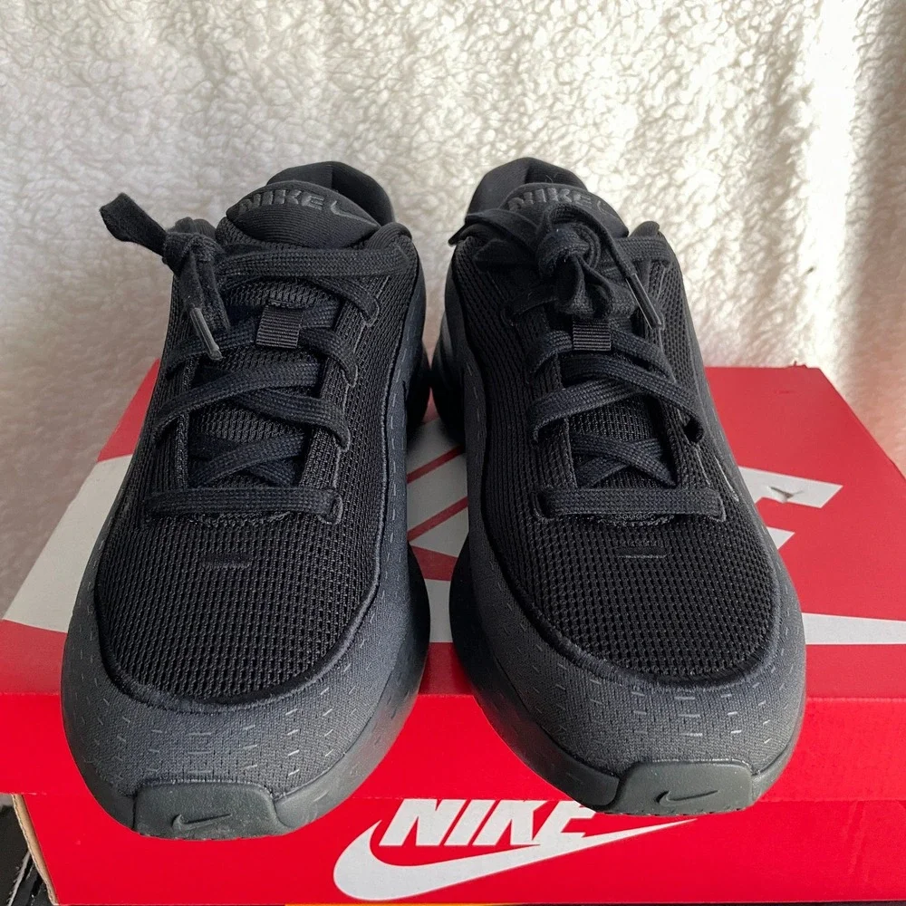 Nike Uplift SC Anthracite Sneakers Women 10 Men 8.5  NIB  IB2765-001